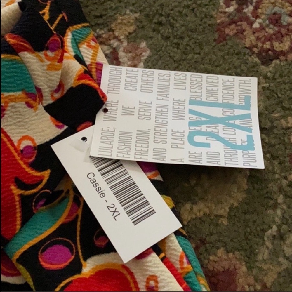 LuLaRoe Cassie Pencil Skirt - Picture 4 of 4